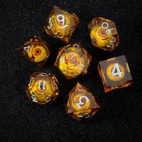 Ensemble de 7 dés en résine liquide à bords tranchants, dés polyédriques transparents avec remplissage brillant pour RPG