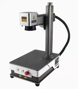 Günstigster tragbarer Gold-Titan-Mini-Laser gra vierer 20W 50W Faserlaser-Markierung maschine auf Lager für Metall gravur zu Hause