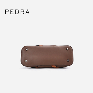 <span class=keywords><strong>Sac</strong></span> fourre-tout PEDRA 2026 pour femmes, <span class=keywords><strong>sac</strong></span> de bureau en <span class=keywords><strong>cuir</strong></span> PU avec compartiments intérieurs, <span class=keywords><strong>sac</strong></span> de <span class=keywords><strong>travail</strong></span> durable, convient pour ordinateur portable, livres, cosmétiques - Product Image 6