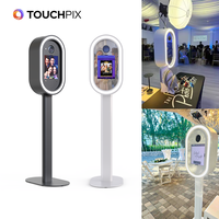 Machine Photobooth Ovale pour iPad, Kiosque Selfie DSLR avec Éclairage LED RGB et Flight Case pour Événements sur les Réseaux Sociaux