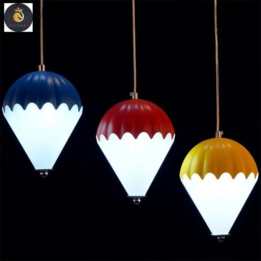 F96 produttori direttamente per il Layout di nozze in cristallo europeo puntelli luci Decorative nuziali lampadario mongolfiera