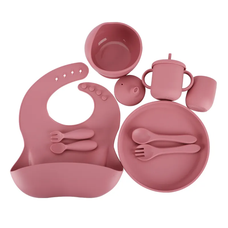 Factory Cheapest Baby Round Suction Plate Bowl Bib Mug Cutlery Promotional Gifts of Silicone Baby Feeding Set