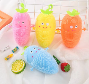 Cute Glowing Elastic <b>Squeeze</b> <b>Ball</b> Soft Rubber Vent <b>Ball</b> Hair-Effect for Kids 5-7 Years Kids' Favorite Glow-in-the-Dark Toy - Product Image 1