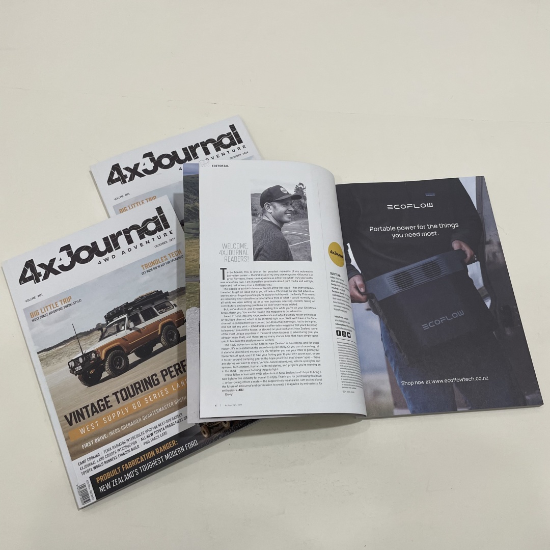 Customized Book and Magazine Printing on Cardboard Art Paper Coated Paper and Fancy Paper Offset Printing for Brochures