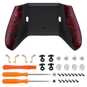 Kit de mise à niveau pour manette Xbox One S X - Coque arrière texturée rouge repensée, poignées noires texturées et interrupteur FlashShot Hair Trigger Stop - Product Image 1