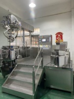 Machine de production de crème pour le visage, mélangeur de crème cosmétique, machine d'émulsification homogène sous vide