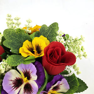 Vente en gros de <span class=keywords><strong>fleurs</strong></span> funéraires Petit pot à pensées Cimetière Pierre tombale Arrangement floral artificiel <span class=keywords><strong>Fleurs</strong></span> tombales dans un <span class=keywords><strong>vase</strong></span> - Product Image 3