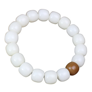 White Bodhi Root <b>Bracelet</b> <b>Ball</b> Shape Hand Polished Natural Unisex Everyday Wear Cultural Collectible Jewelry - Product Image 5