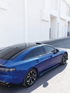Vinilo <span class=keywords><strong>Metálico</strong></span> <span class=keywords><strong>Azul</strong></span> Líquido <span class=keywords><strong>para</strong></span> Envoltura de <span class=keywords><strong>Autos</strong></span>, Película Autoadhesiva de PET PVC de 5 Mil, Acabado Brillante 3D <span class=keywords><strong>para</strong></span> Cambio de Color de Carrocería, Uso en Exteriores - Product Image 3