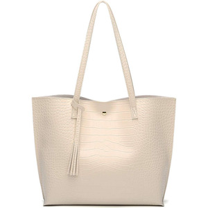 Soldes Exceptionnelles : Grand Sac Fourre-Tout en Faux Cuir Souple, Imperméable, Grande Capacité pour Femme avec Pompons, Doublure en Polyester, Sac à Main et Épaule - Product Image 4