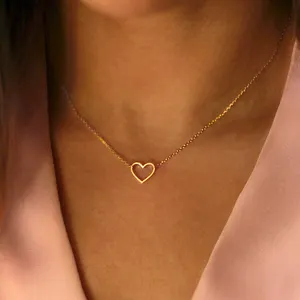 Dainty Tiny Stainless Steel 18k Gold Plated Cross Heart Pendant Necklace Charm Chain Choker Necklace Women Jewelry