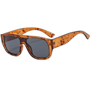 Gafas de Sol Rectangulares con Montura Completa, Protección UV400, Unisex, Estilo Moderno para Adultos - Product Image 5