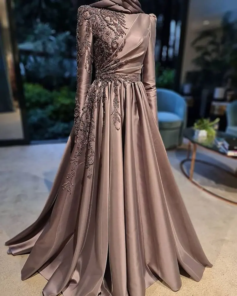 Fashion Arabic High Neck Long Sleeve Beading Evening Dresses Luxury Dubai Muslim Evening Gowns