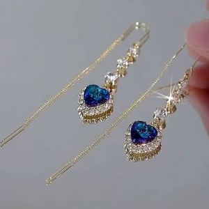 Nouvelles boucles d'oreilles pendantes en zircon bleu en forme de cœur pour femmes, style luxe léger, avec longues pampilles, bijoux de mariage et de fête pour dames - Product Image 6