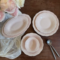 Service de vaisselle en céramique rose rétro français fabriqué en usine, motif en relief, couleur sous-glaçure douce et féerique, sans BPA