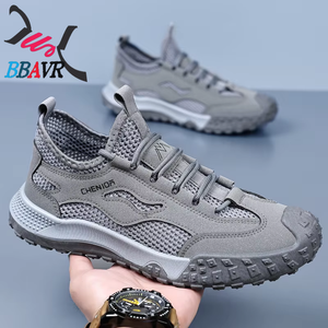 Zapatillas de running de malla para hombre Chenior con cordones, transpirables, para exteriores, suela de goma, entresuela de EVA, tendencia de moda de verano, color liso. - Product Image 3