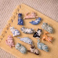 Pendentif Chat Rétro Mignon en Acier Inoxydable, Breloque Chaton Siamese Orange Endormi avec Dentelle, Accessoire de Collier DIY