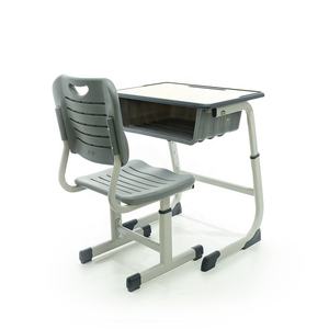 Ensemble table et chaise d'<span class=keywords><strong>étude</strong></span> en plastique à prix compétitif, écologique et durable, mobilier scolaire exporté de Chine pour le <span class=keywords><strong>marché</strong></span> mondial - Product Image 2