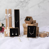 Boîte à bijoux en papier kraft en gros avec doublure en velours noir pour l'emballage de bagues, colliers, bracelets et boucles d'oreilles