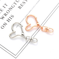 Accessoires de porte-clés en alliage de zinc de style vintage de dessin animé à faire soi-même, design en forme de cœur/étoile, fermoir à ressort, mousqueton pivotant