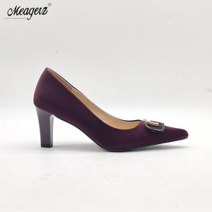 Scarpe e <span class=keywords><strong>Sandali</strong></span> da Donna <span class=keywords><strong>di</strong></span> Tendenza 2026, Scarpe <span class=keywords><strong>con</strong></span> <span class=keywords><strong>Tacco</strong></span> Alto da Ufficio all'Ingrosso, Eleganti Scarpe <span class=keywords><strong>con</strong></span> <span class=keywords><strong>Tacco</strong></span> Grosso - Product Image 3