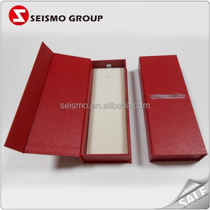 Boîte <span class=keywords><strong>d</strong></span>'<span class=keywords><strong>invitation</strong></span> de mariage en carton Imitation cuir de luxe - Product Image 1