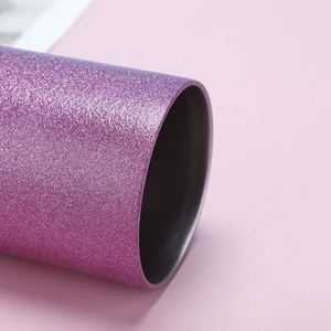Gobelet isotherme droit et fin de 20 oz en acier inoxydable à double paroi sous vide, avec couvercle et paille, personnalisable, pour sublimation à paillettes - Product Image 1