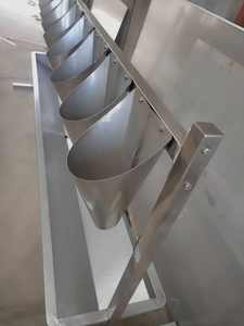 Ligne de production d'usine de transformation de la volaille HJ-TSSB, équipement d'abattage de la volaille, cône d'abattage de poulet, machine <span class=keywords><strong>à</strong></span> saigner - Product Image 6