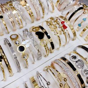 Bracelete Algema Feminino de Titânio de Alta Qualidade Cor Ouro Rosé e Aço Preservação da Cor com Diamantes Estilo Misto Atacado - Product Image 1