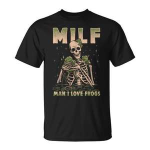 Camiseta con estampado gráfico de humor negro para adultos, unisex, de Man I Love Frogs Milf - Product Image 1