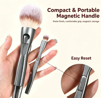 Ensemble de pinceaux de maquillage multifonctionnels 4 en 1 avec logo personnalisé, poils synthétiques, manche en plastique, applicateur magnétique pour blush et gloss à lèvres