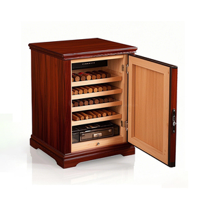 <span class=keywords><strong>Vitrina</strong></span> para Cigarros <span class=keywords><strong>de</strong></span> Madera <span class=keywords><strong>de</strong></span> <span class=keywords><strong>Cedro</strong></span> Español con Estantes <span class=keywords><strong>de</strong></span> Vidrio Transparente, Iluminación LED, Ecológica, Gran Capacidad, Caja para Cigarros con Cierre Metálico - Product Image 4