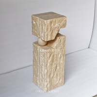 OEM ODM Socle en marbre de conception nordique et moderne Bloc de calcaire Table d'appoint en travertin Personnalité Mobilier de maison en forme spéciale