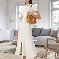 Robe de luxe 2026 style célébrité de la mode française, style petite fragrance, toutes saisons, à fines bretelles, en jacquard torsadé, coupe ajustée