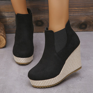 Botines de cuña para mujer Dunes Zoey, de ante vegano suave, diseño fácil de poner, espuma viscoelástica, tallas anchas disponibles, estampado de leopardo 9 - Product Image 4