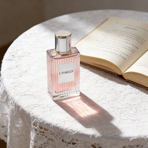 Série de parfums naturels longue tenue aux notes fumées, boisées, florales et fruitées, en spray, pour unisexe - Product Image 2