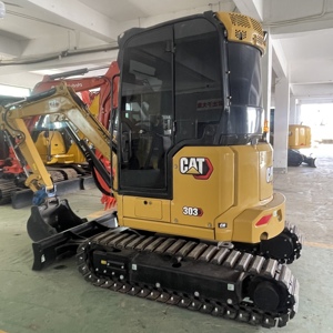 รถขุดขนาดเล็ก CAT 303 มือสอง 3 ตัน รถขุดไฮดรอลิกแบบตีนตะขาบ เครื่องจักรก่อสร้างขนาดกะทัดรัด - Product Image 4