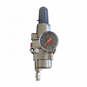 ตัวควบคุมการจ่ายลมสำหรับเครื่องมือแพทย์สแตนเลสสตีลรุ่นใหม่ 67CFSR-239 พร้อมตัวกรองและระบบระบายแรงดันภายใน - Product Image 2