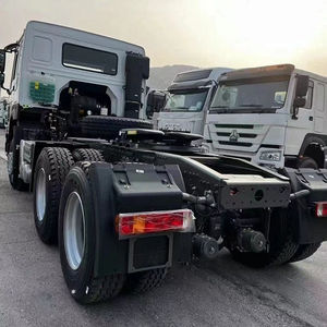 Camión Tractor Diésel Sinotruk Howo 6x4 de 10 Ruedas, 380-430HP, Volante a la Izquierda, con Cámara Trasera, Nuevo, Disponible en Stock, Directo de Fábrica - Product Image 1
