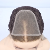 Cabello Virgen Rubio Ceniza Liso para Peluca con Frente de Encaje, Raíces Oscuras, Parte Media, Aspecto de Cuero Cabelludo Natural, 150% de Densidad, Sin Pegamento, Mediano