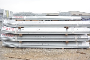 Torre de Transmisión Eléctrica de Alta Tensión para Sistema de Distribución de Energía, Torre de Celosía de Acero Galvanizado con Altura Personalizada - Product Image 4