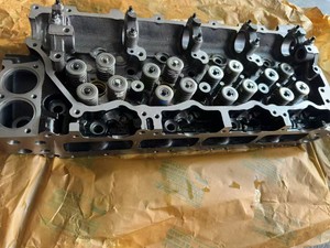 Hoàn chỉnh Xi lanh đầu 8973583660 Tương thích cho ISUZU 4hk1 động cơ npr 1999-2004 4.8L - Product Image 3