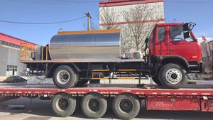 Distributeur d'asphalte émulsifié intelligent <span class=keywords><strong>de</strong></span> 10 tonnes, pulvérisateur <span class=keywords><strong>de</strong></span> <span class=keywords><strong>bitume</strong></span> émulsifié intelligent <span class=keywords><strong>de</strong></span> 10T - Product Image 4