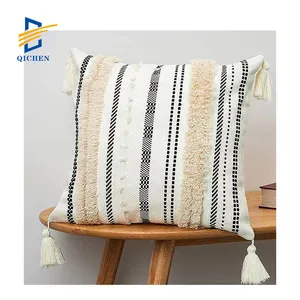 Innermor Boho Home Decor Personnalisé En Gros Taie D'oreiller À La Main Blanc Noir <span class=keywords><strong>Geo</strong></span> Rayé Shaggy Point Coton Floral Chambre - Product Image 1