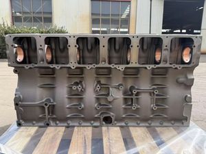 Bloc moteur de camion lourd européen DC12 DC13 1859436 2055383 2027585 Diesel - Product Image 5