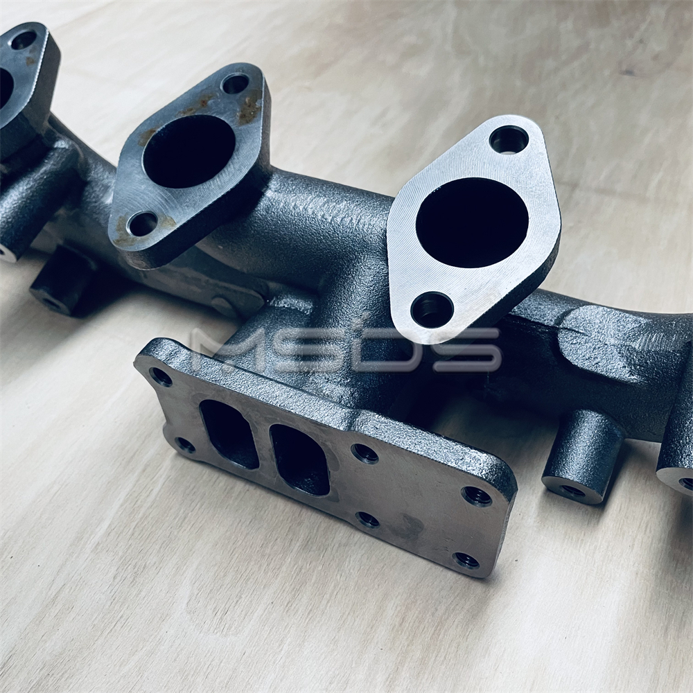 メルクル Amazon.com: Exhaust Manifold with Gasket 3945189 3945188