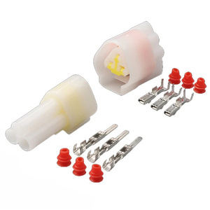 <b>3</b> <b>Pin</b> Automotive Waterproof Plug And <b>Socket</b> Connector White Plastic IP20 Car Use - Product Image 1