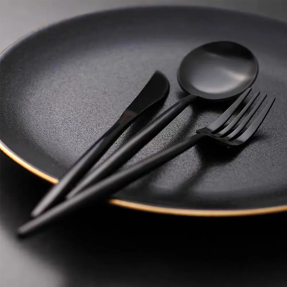 थोक काले मढ़वाया Flatware सेट 18/10 चांदी के बर्तन सेट Tableware सेट थोक