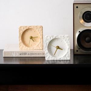 Horloge Murale Silencieuse Carrée en Pierre Nid d'Abeille, Style Minimaliste Moderne, Décoration de Bureau et de Maison, Aiguille des Secondes Fluide - Product Image 1