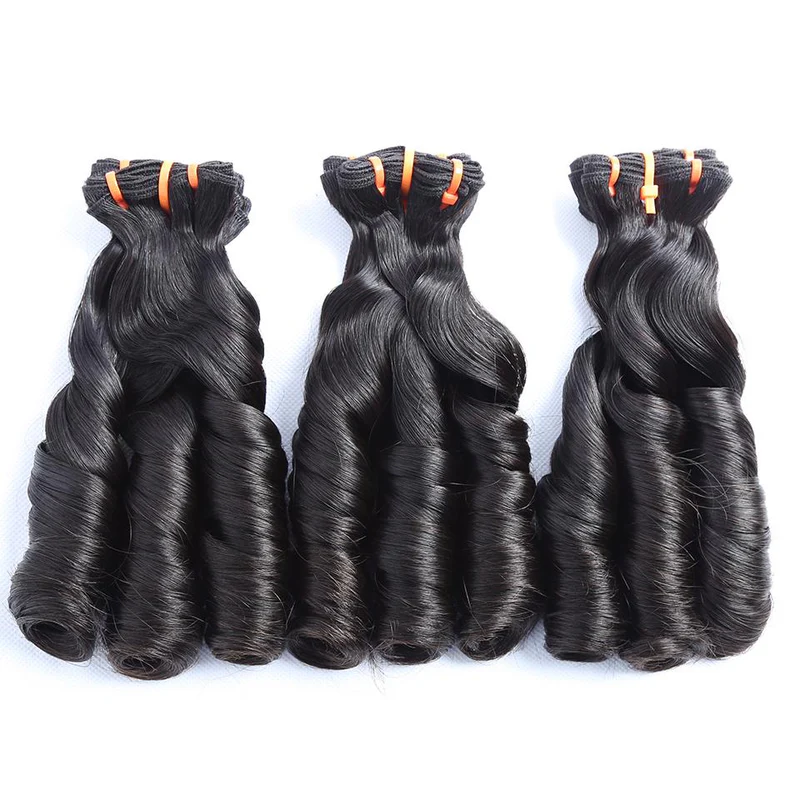 Tissage de cheveux bouclés de printemps